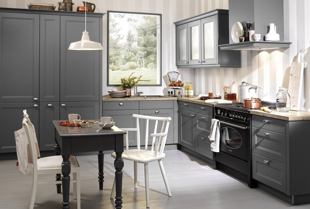 grey shaker kitchen cabinets